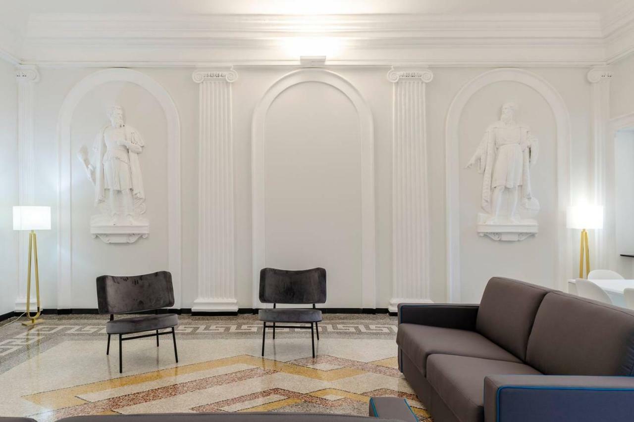 Appartement Joivy Elegant Flat For 7, In The Heart Of Gênes Extérieur photo