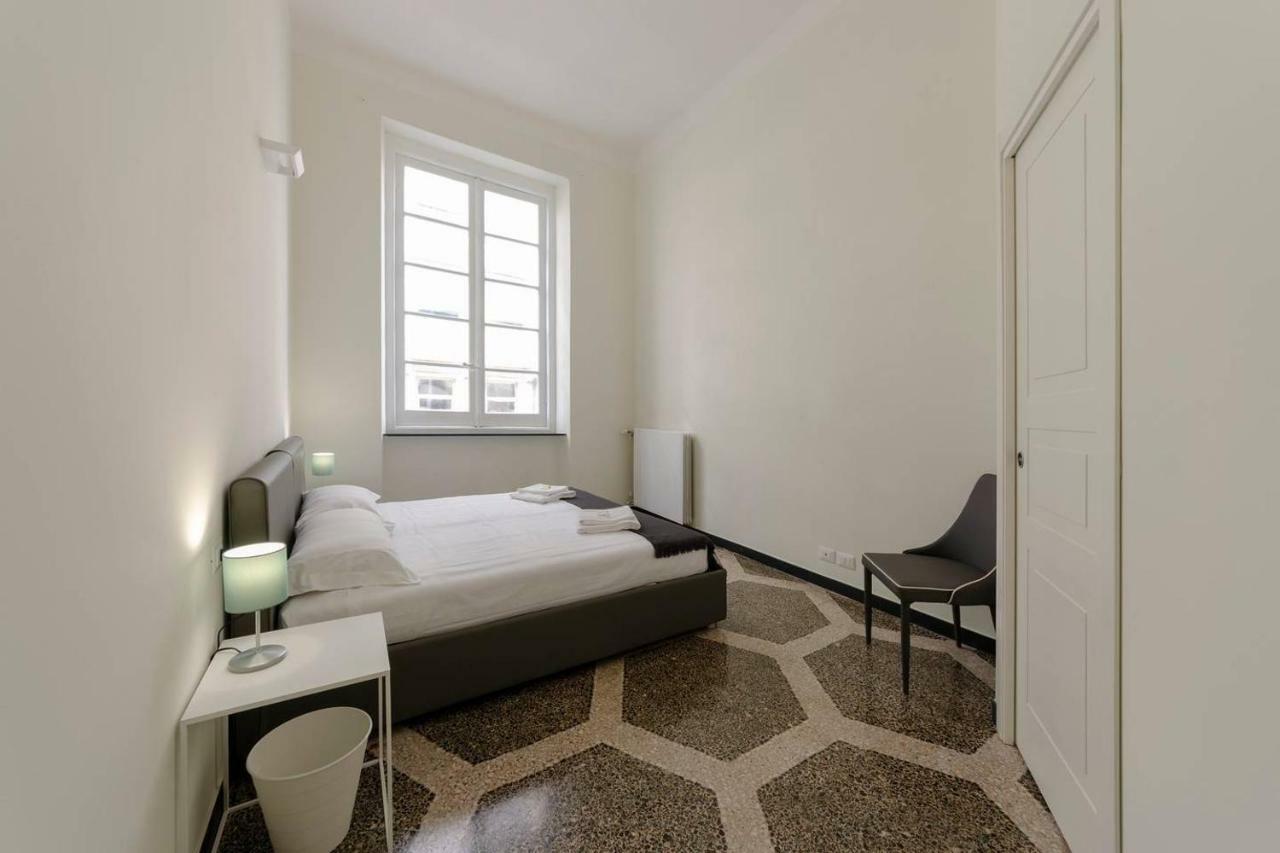Appartement Joivy Elegant Flat For 7, In The Heart Of Gênes Extérieur photo