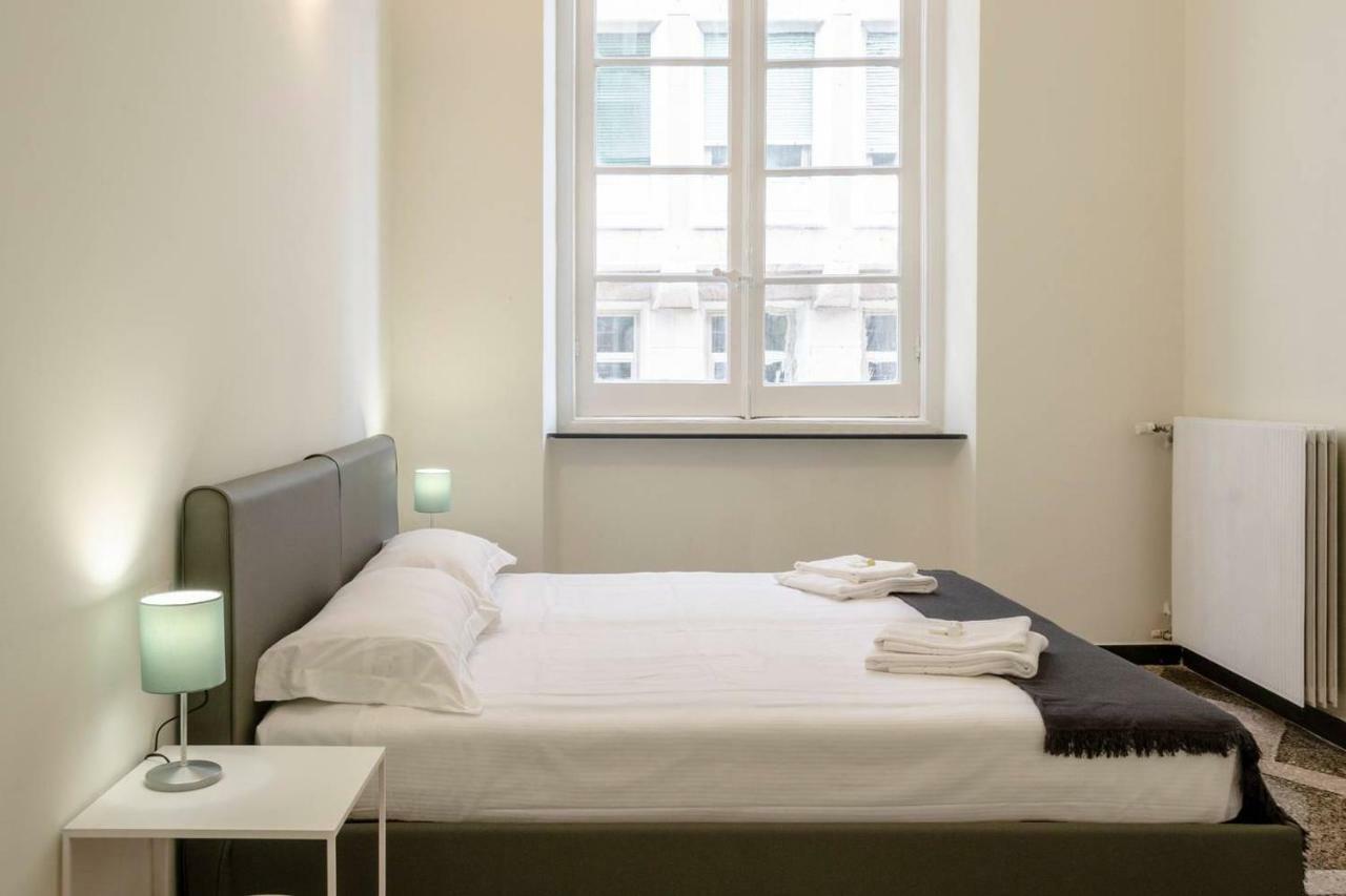 Appartement Joivy Elegant Flat For 7, In The Heart Of Gênes Extérieur photo